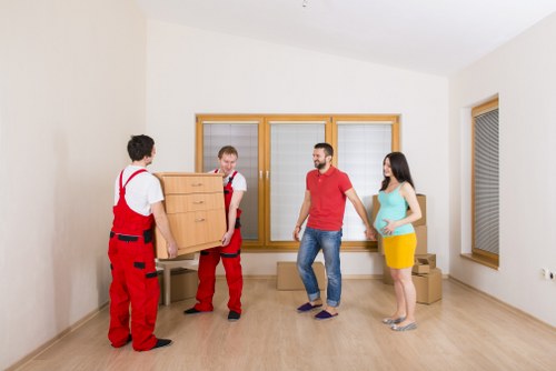 Organised packing and loading for a Holland Park relocation